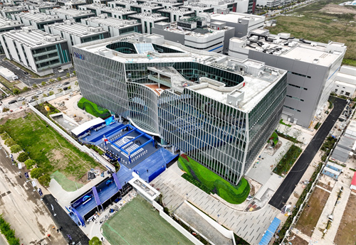 上海临港 细胞治疗“超级工厂”如何挺进全球科技前沿